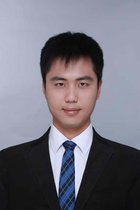 黄林根律师